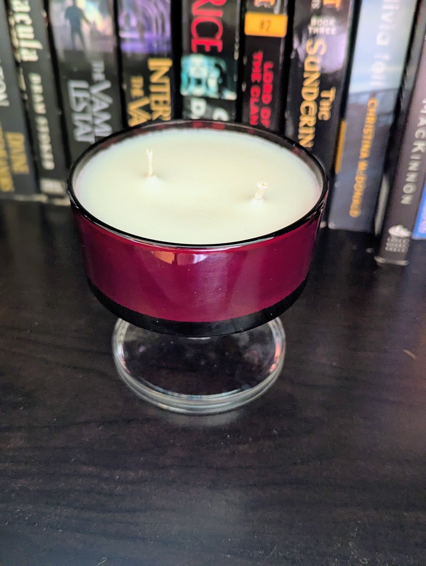 Vintage ruby candle - 5oz